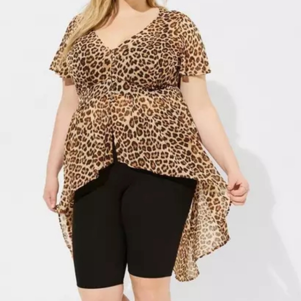 Torrid Leopard Print Tunic Top Chiffon Smocked Waist Extreme High Low Top
